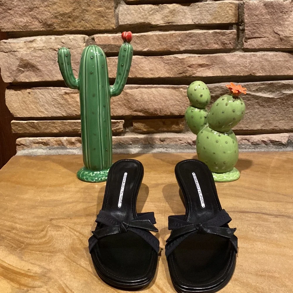 Donald J. Pliner Black Bow Slide Sandals - Picture 2 of 9